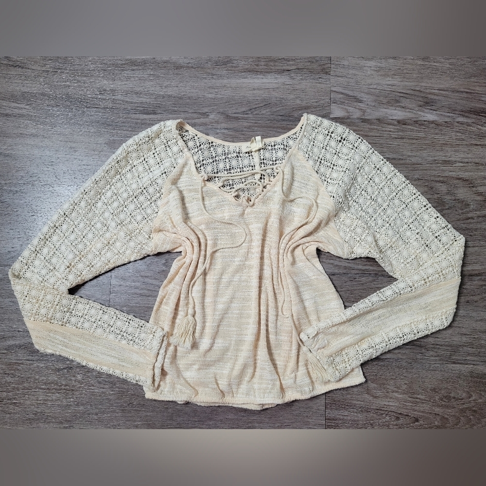 Anthropologie Meadow Rue Ivory Crocheted Lace Peasant Top SM - Picture 3 of 12